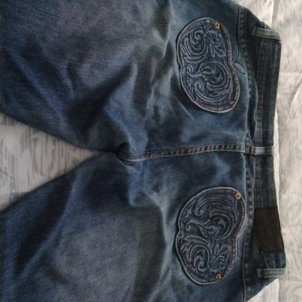 Juniors jeans